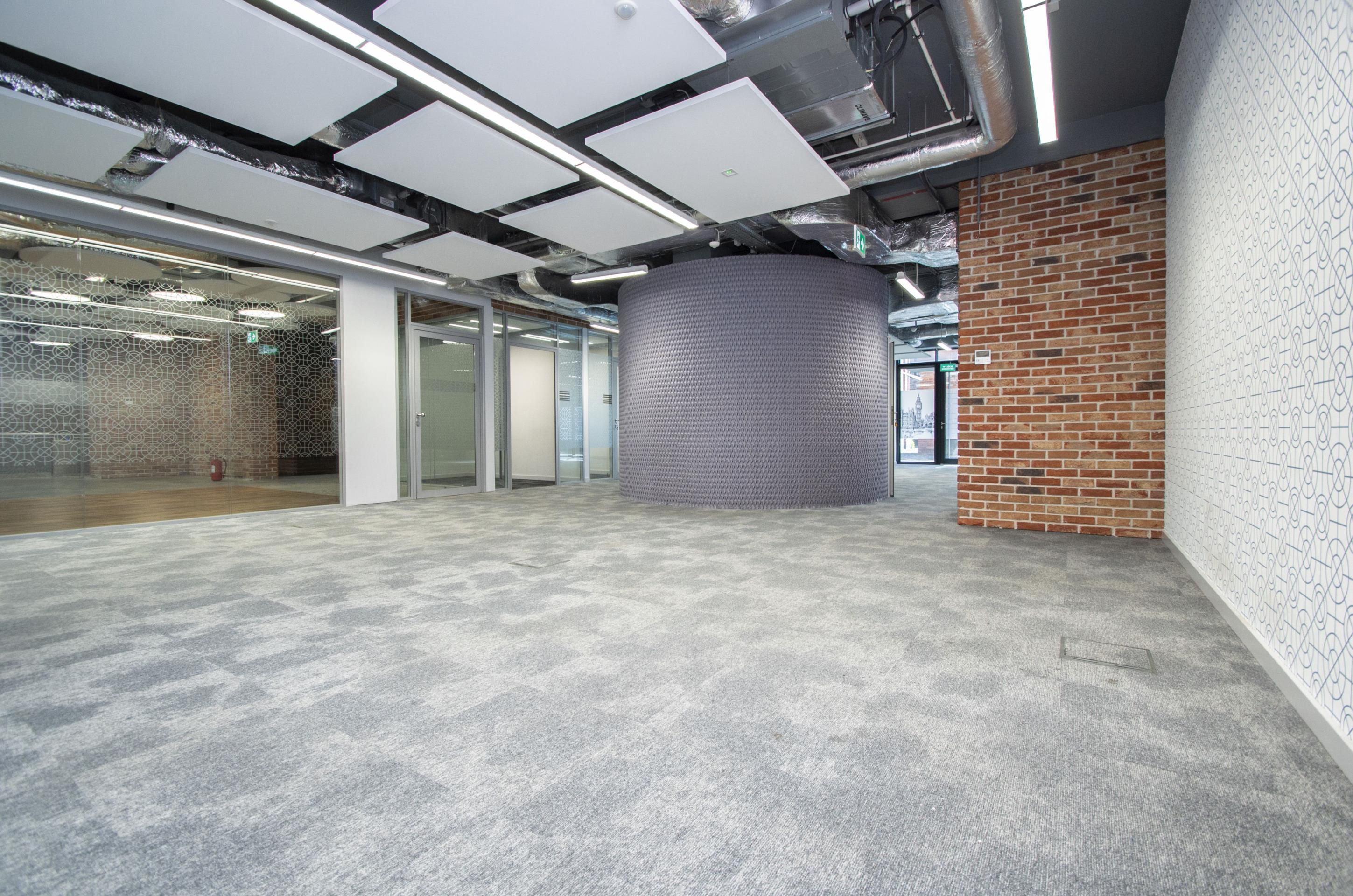Office space in the city centre – Lubicz Brewery Complex