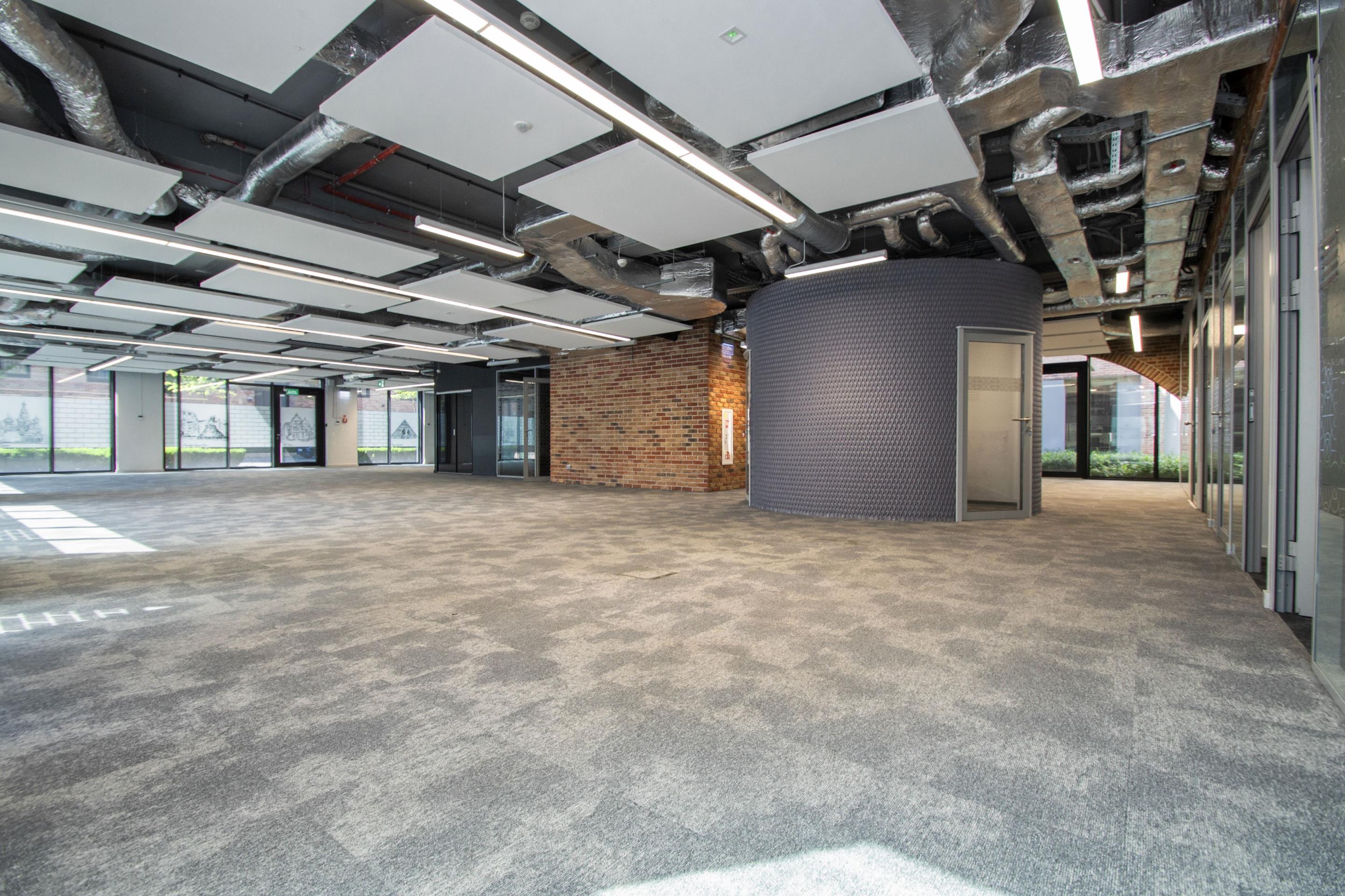 Office space in the city centre – Lubicz Brewery Complex