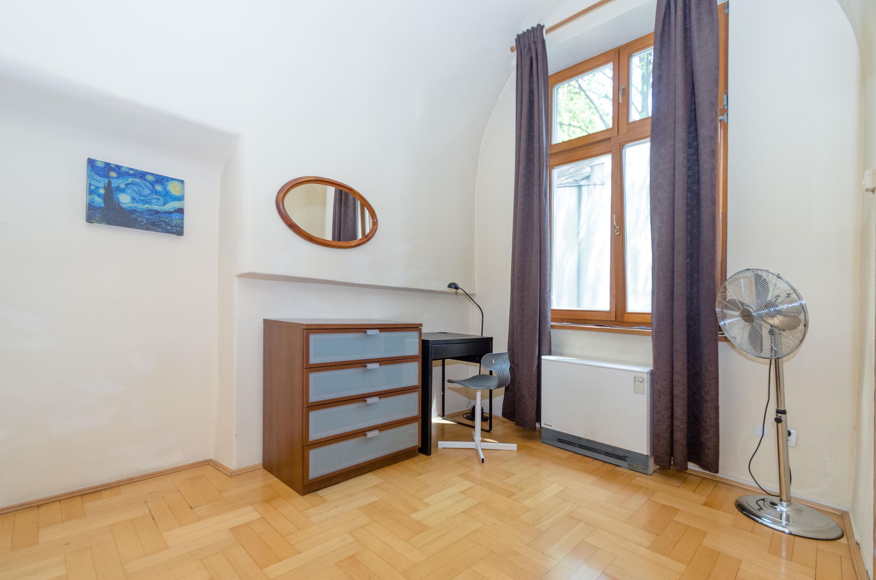 Apartment on Slawkowska street for sale
