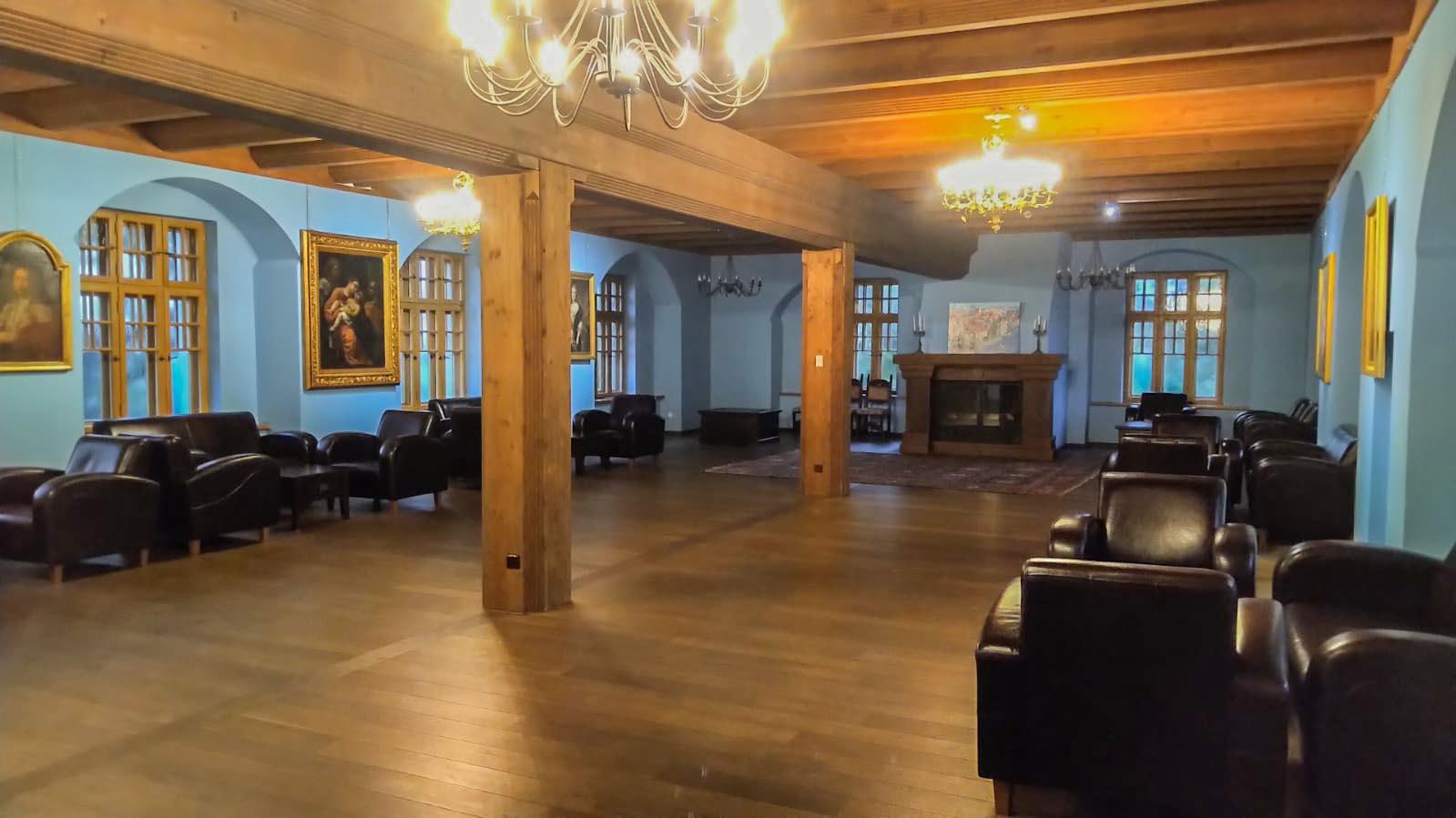 Historic, operating hotel near Szczecin with a unique history